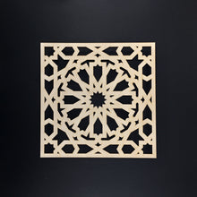 Load image into Gallery viewer, Decorative Laser Cut Wood Work Craft Center Piece Ornament (O-038)